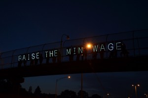 E-Commerce industry minimum wage